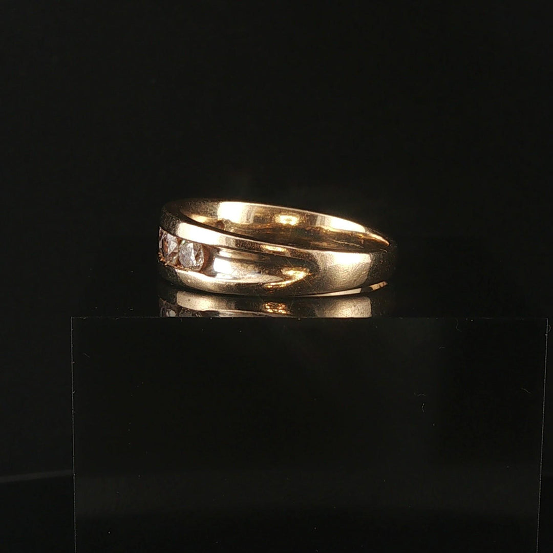 14k Yellow Gold and 1cttw Diamond Men's Band Ring Size 9.25