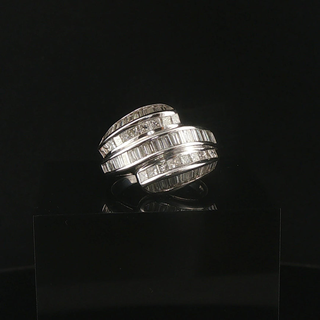 14k White Gold and 1.40cttw Princess and Baguette Diamond Ring Size 7