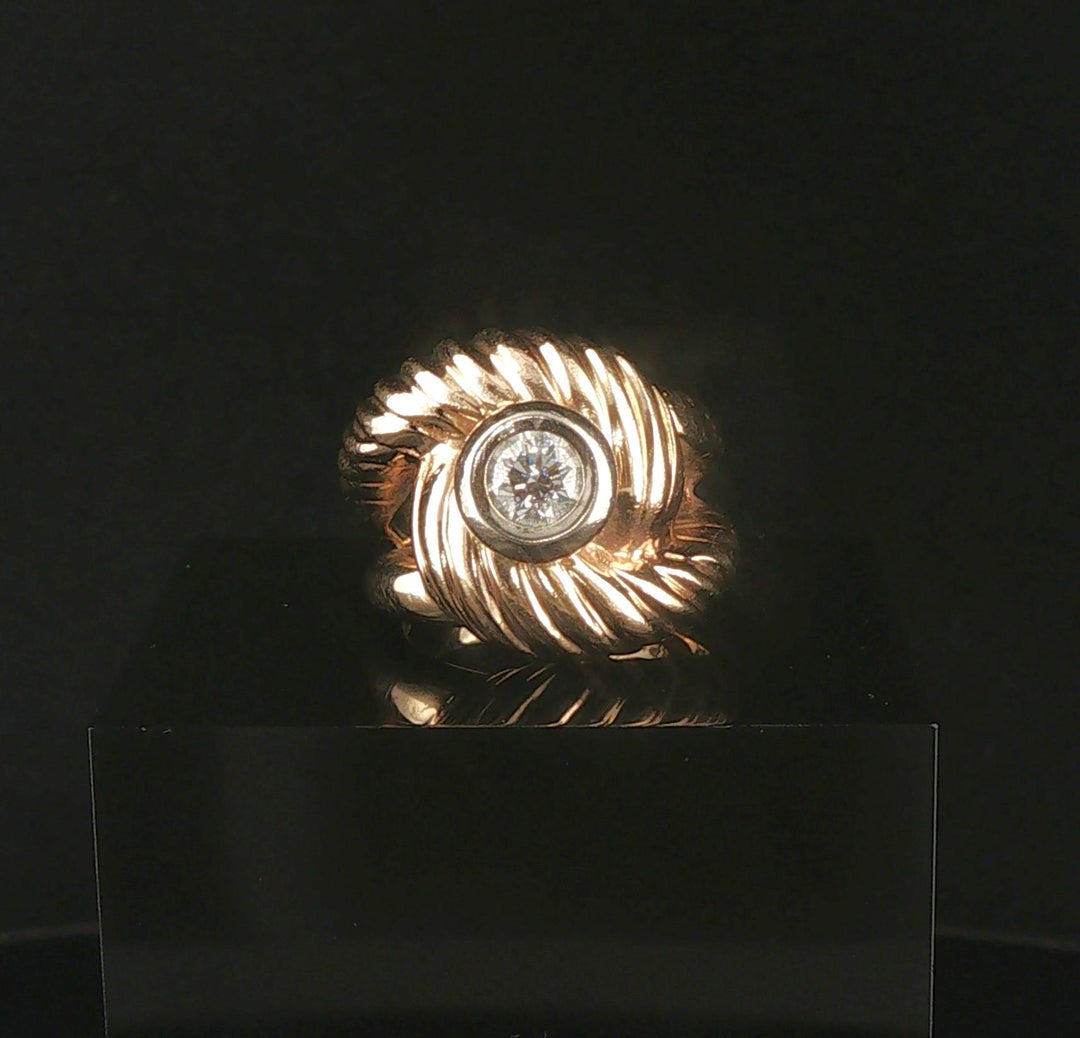 14k Yellow and White Gold 0.35ct Diamond 11.7g Heavy Fancy Ring Size 5.5