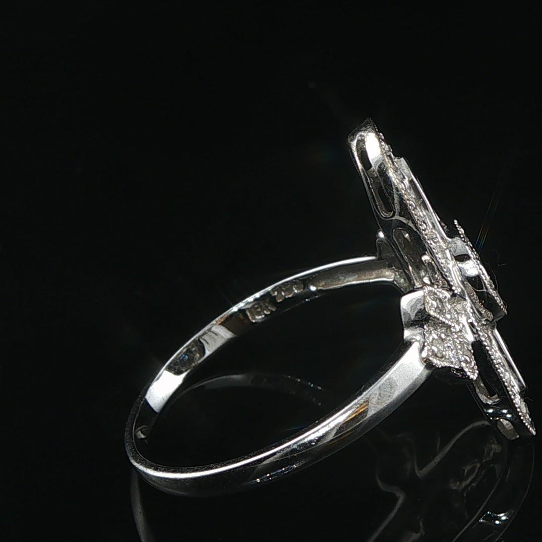 18k White Gold Sapphire and 0.25cttw Diamond Vintage Milgrain Ring Size 8