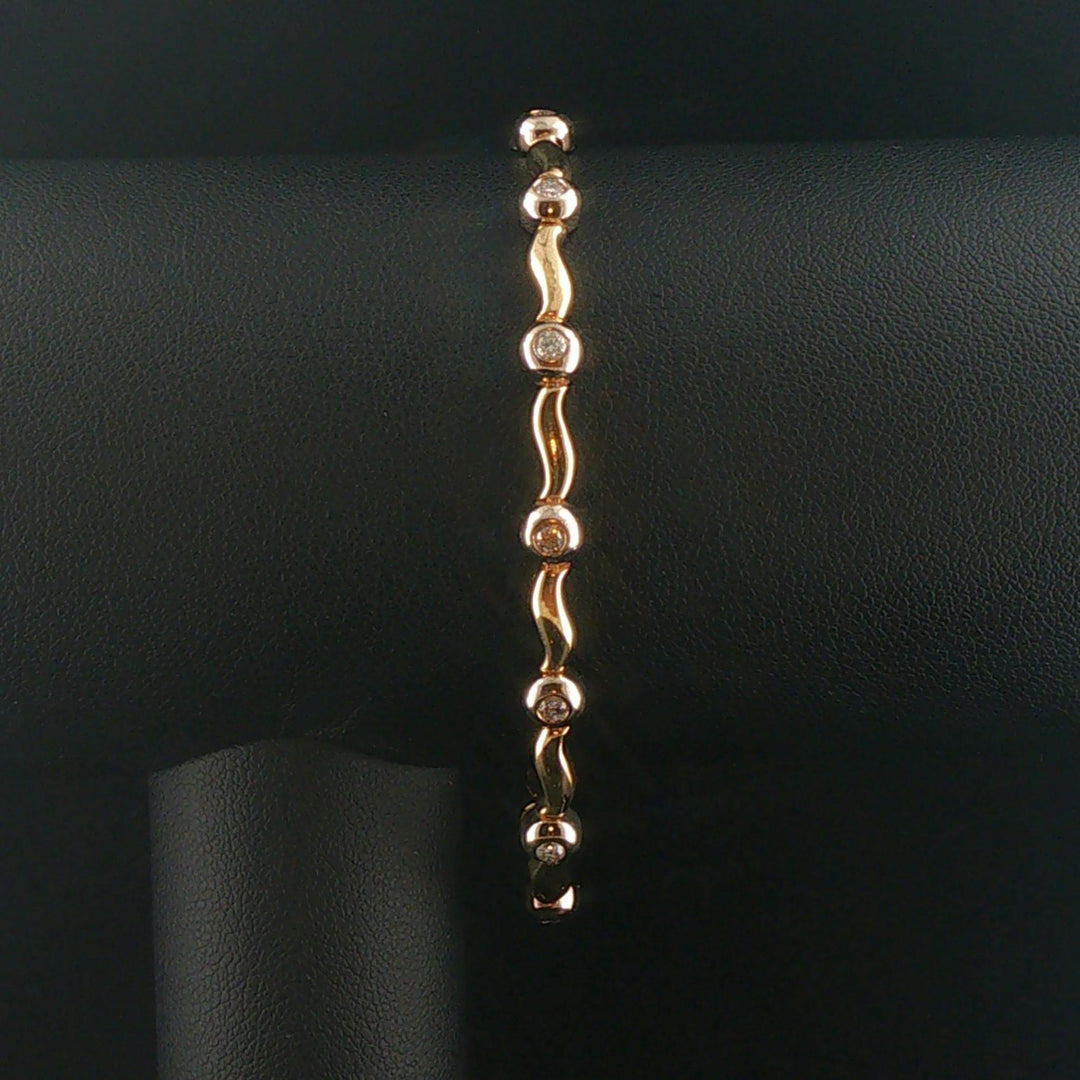 14k Yellow and White Gold 0.65cttw Diamond Bar Link Bracelet 7"