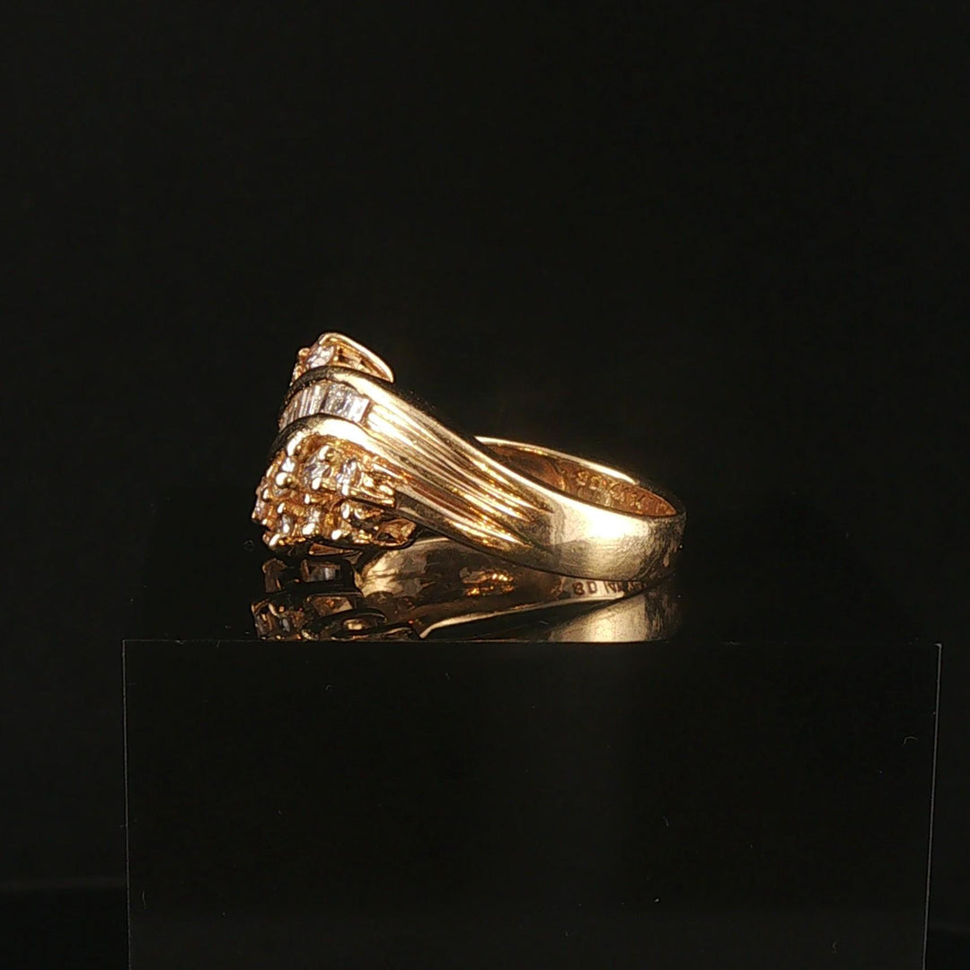 14k Yellow Gold and 1cttw Round and Baguette Diamond Ladies Ring Size 6