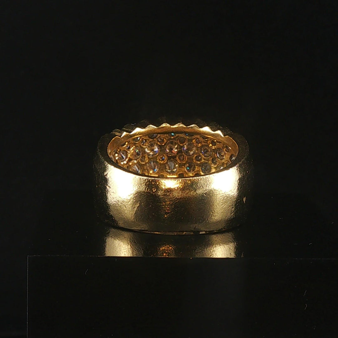 18k Yellow Gold and 2cttw Diamond Heavy Cluster Ring Size 7