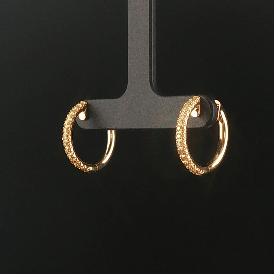 18k White Gold and 0.30cttw Diamond Small Hoop Earrings
