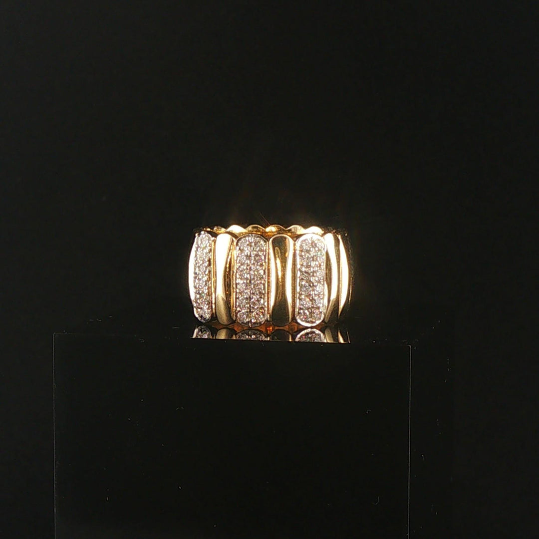14k Yellow Gold and 0.25cttw Diamond Ladies Solid Heavy Band Ring Size 5.75