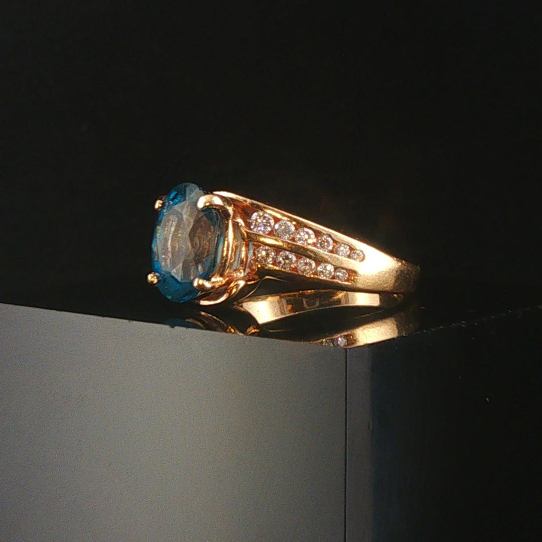 14k Yellow Gold London Blue Topaz and Diamond Ring Size 6.25
