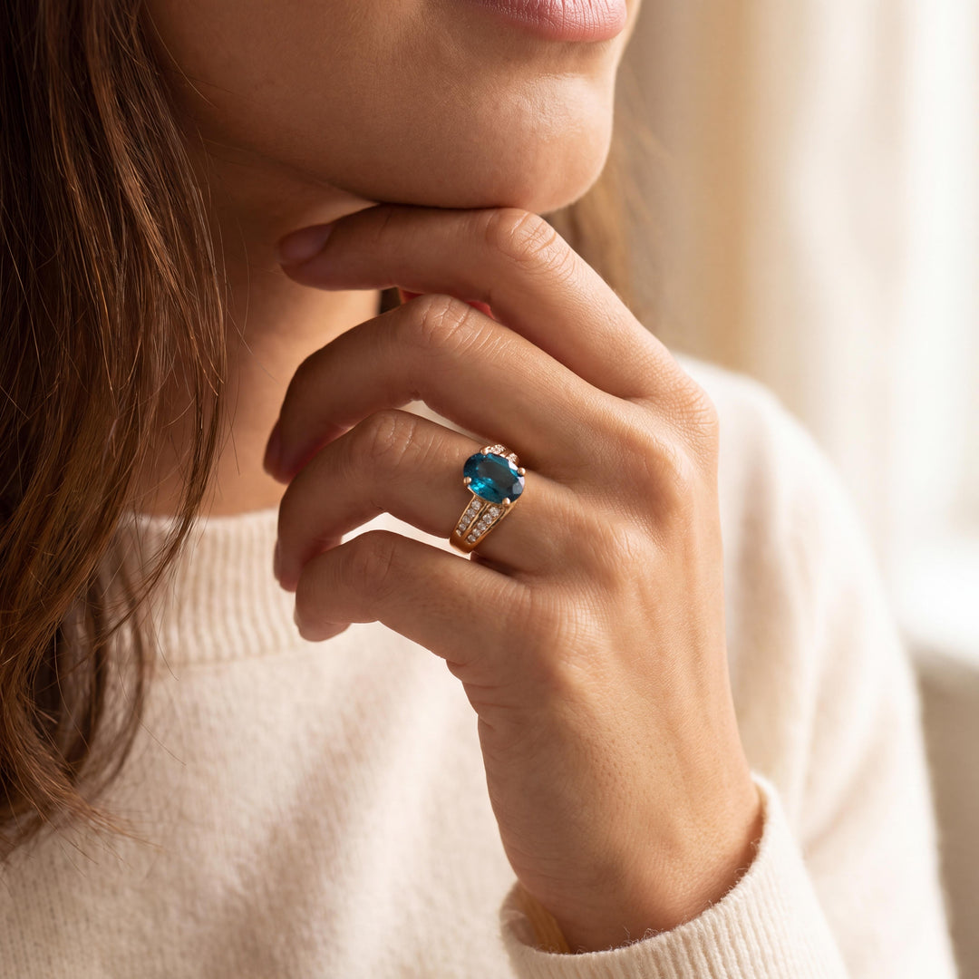 14k Yellow Gold London Blue Topaz and Diamond Ring Size 6.25