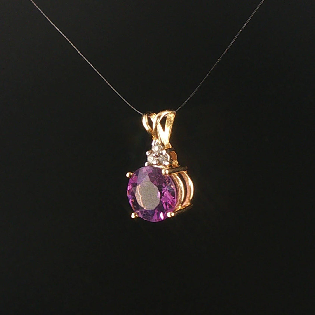 14k Yellow Gold 3.55ct Amethyst and Diamond Pendant 0.75"