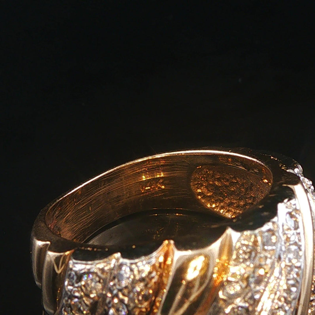 14k Yellow Gold and 0.30cttw Diamond Ladies Solid Vintage Band Ring Size 7