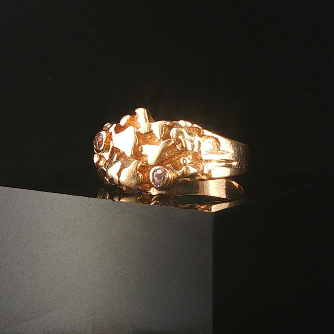 14k Yellow Gold and Diamond Vintage Men's Solid Nugget Ring Size 10.5