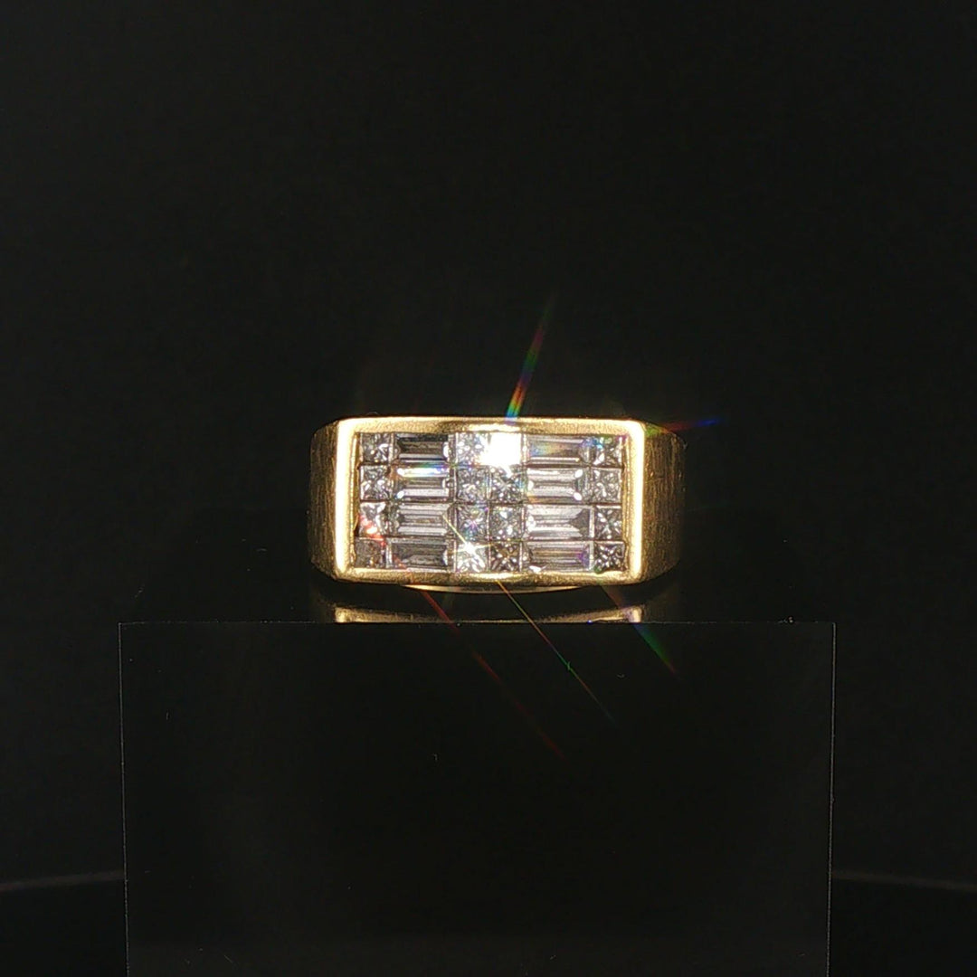 18k Yellow Gold and 2cttw Diamond Solid Heavy Vintage Men's Ring Size 10.25