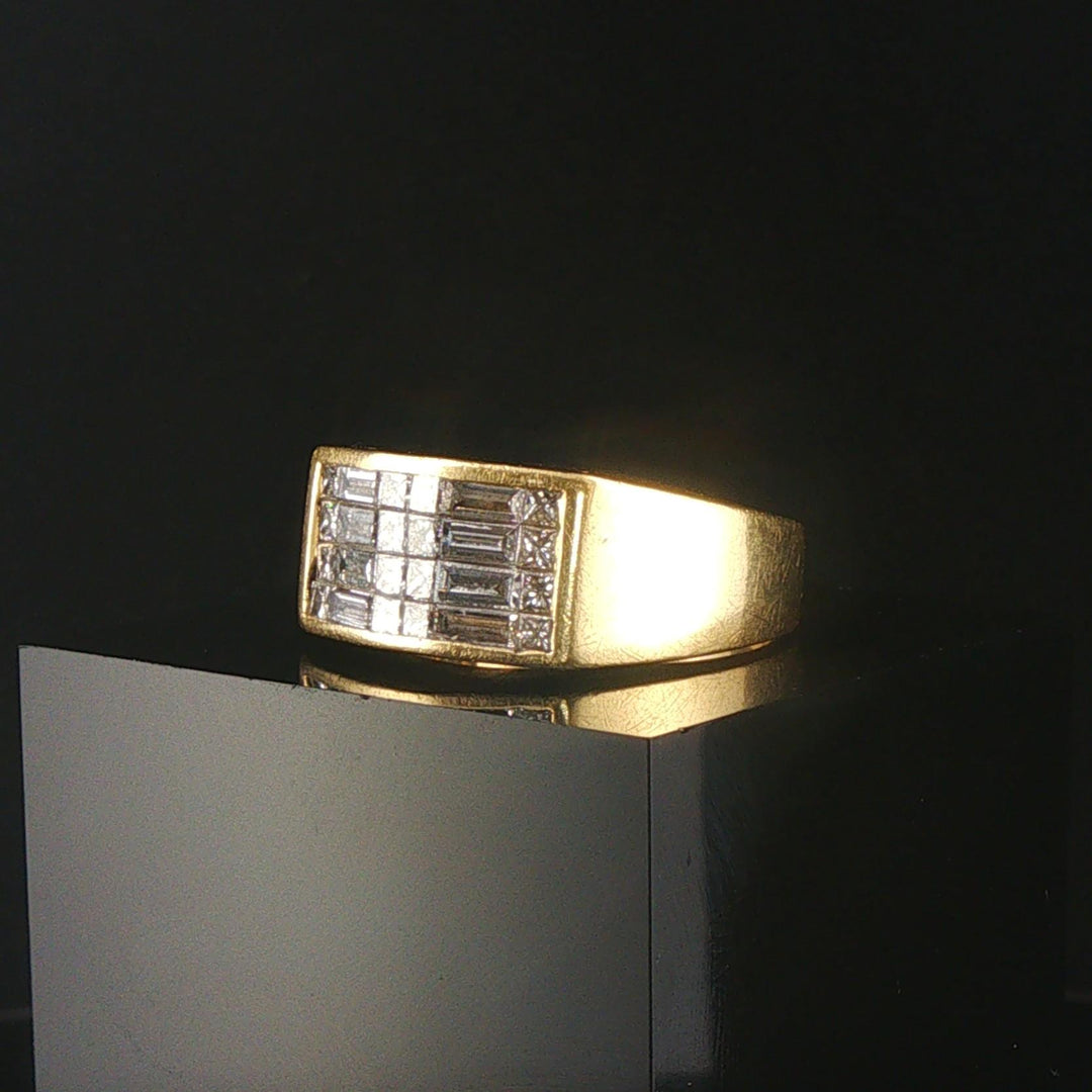 18k Yellow Gold and 2cttw Diamond Solid Heavy Vintage Men's Ring Size 10.25