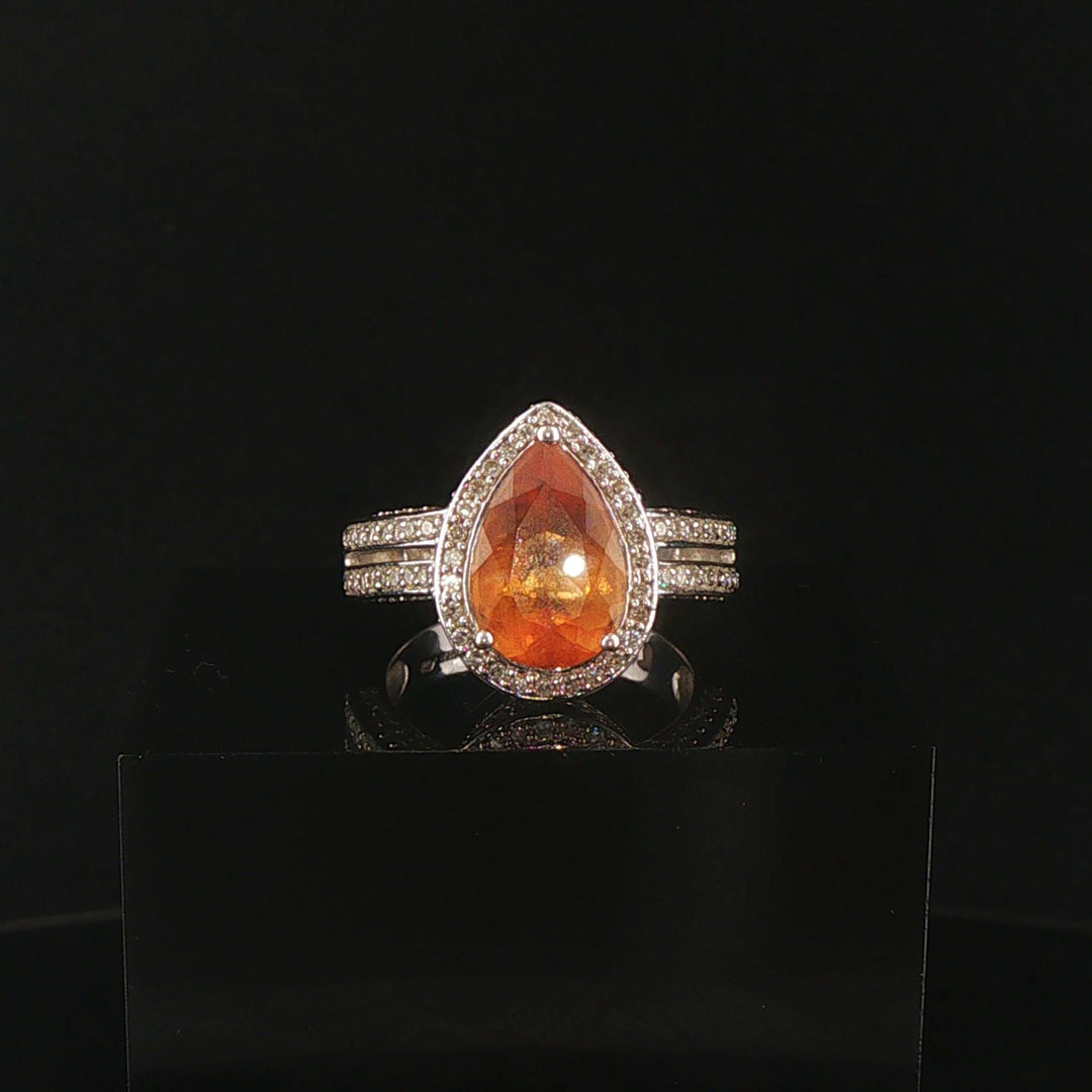 18k White Gold 2.38ct Pear Cut Citrine and Diamond Halo Ring Size 7