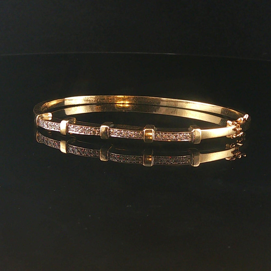 14k Yellow Gold and Diamond Vintage 14g Bangle Bracelet 6.75"