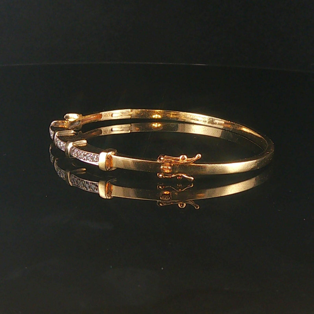 14k Yellow Gold and Diamond Vintage 14g Bangle Bracelet 6.75"