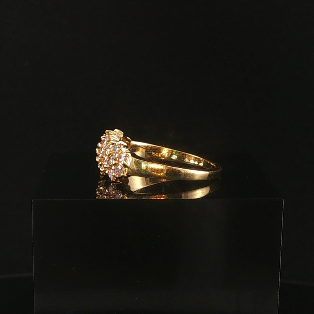 14k Yellow Gold and 0.65cttw Diamond Vintage Ladies Cluster Ring Size 7.75