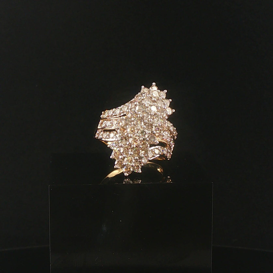10k Yellow Gold and 2.50cttw Diamond Vintage Ladies Cluster Ring Size 8