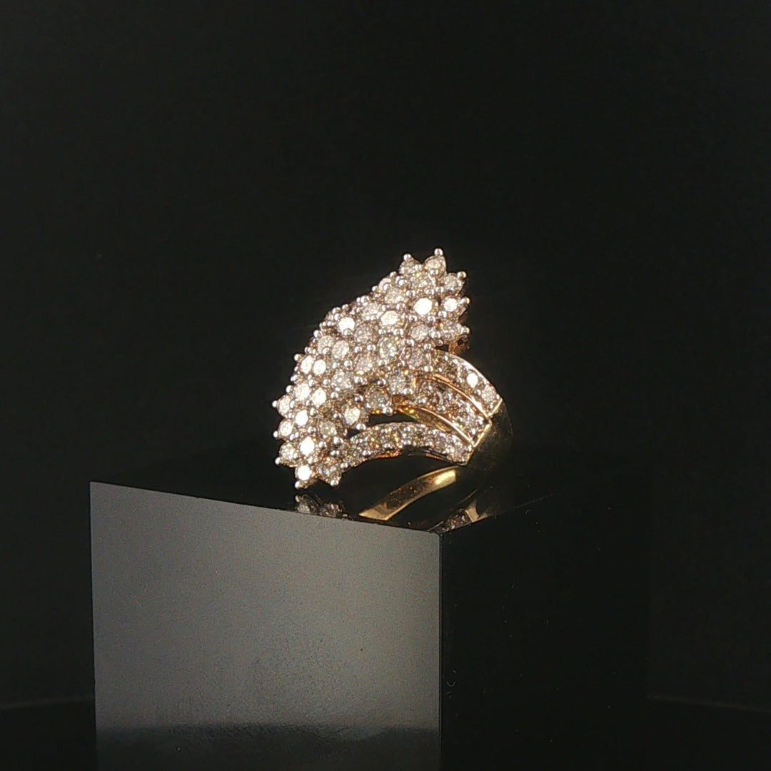 10k Yellow Gold and 2.50cttw Diamond Vintage Ladies Cluster Ring Size 8