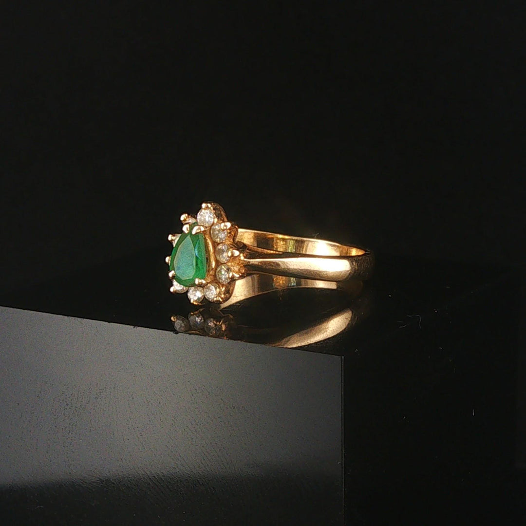 14k Yellow Gold Emerald and Diamond Halo Ladies Ring Size 6.5