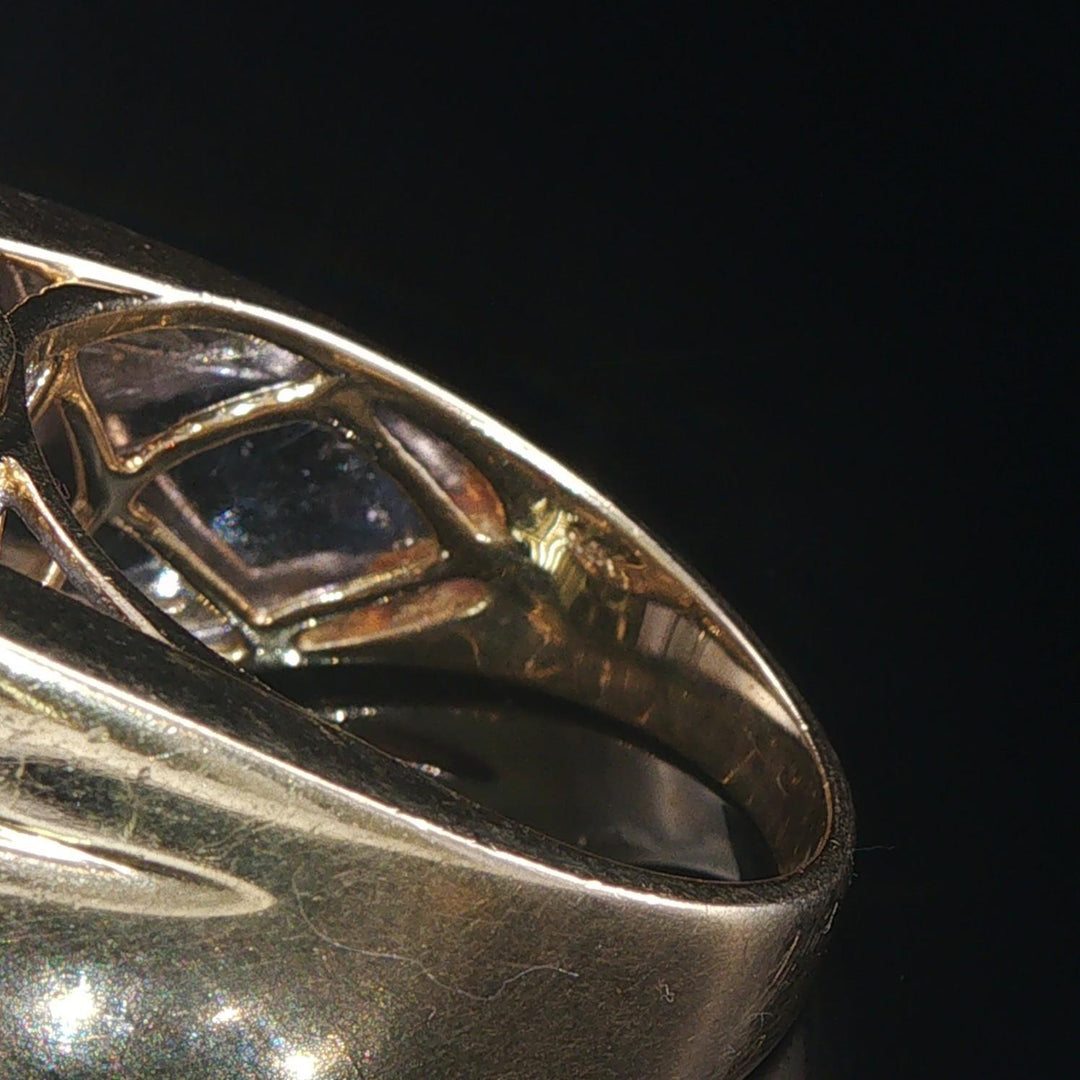 14k Yellow Gold and 1.75cttw Diamond Men's Large Ring Size 11