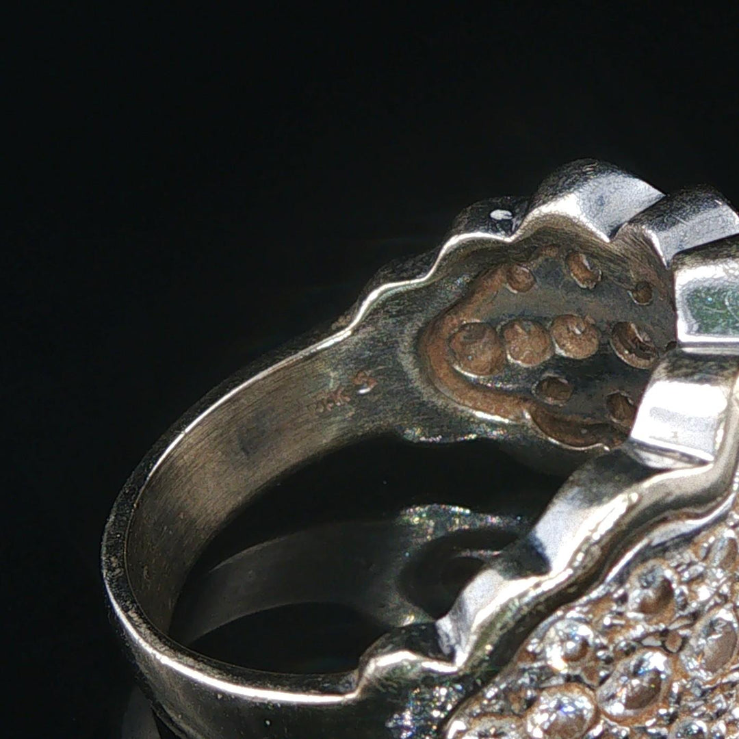 14k White Gold and 1cttw Diamond Vintage Ladies Band Ring Size 8
