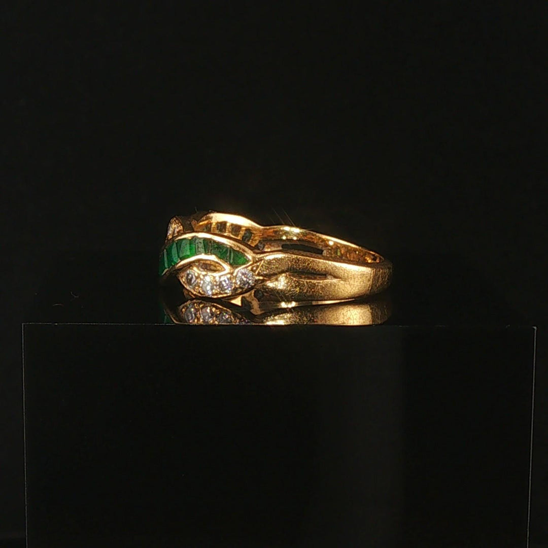 18k Yellow Gold Emerald and 0.32cttw Diamond Braided Band Ring Size 7
