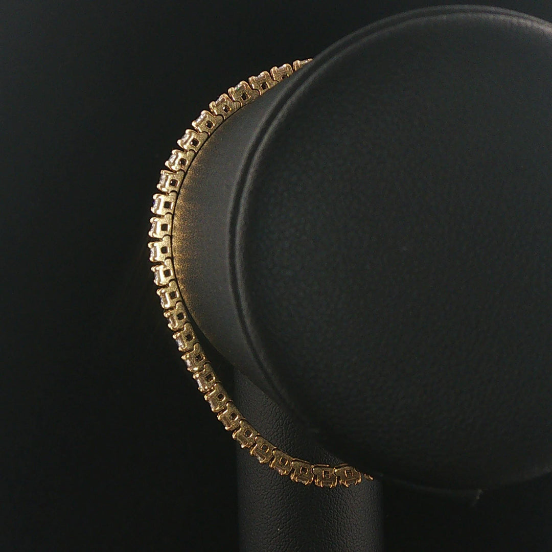 14k Yellow Gold and 6cttw Diamond Solid Vintage Tennis Bracelet 7"