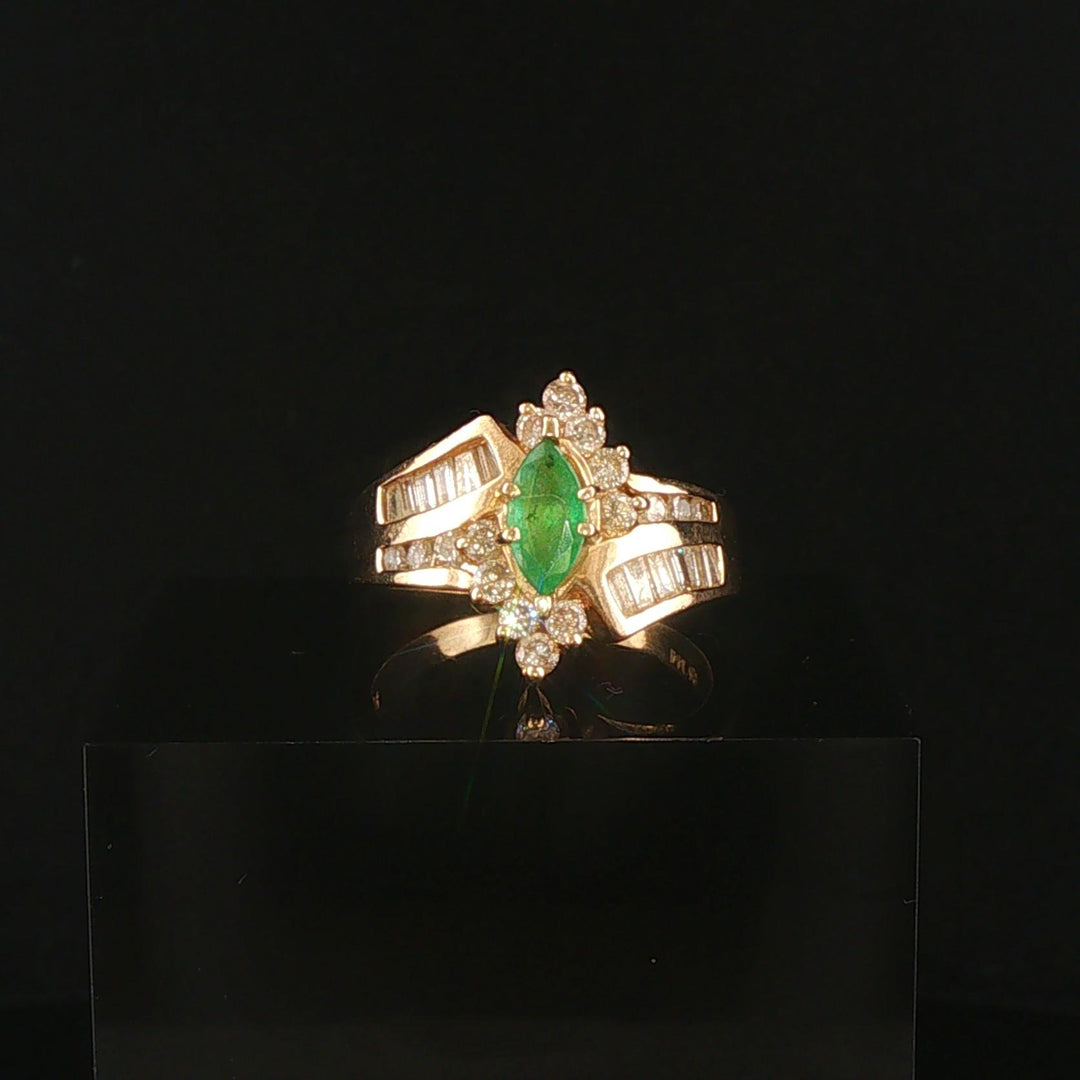 14k Yellow Gold Emerald and 0.75cttw Diamond Ladies Ring Size 8.5