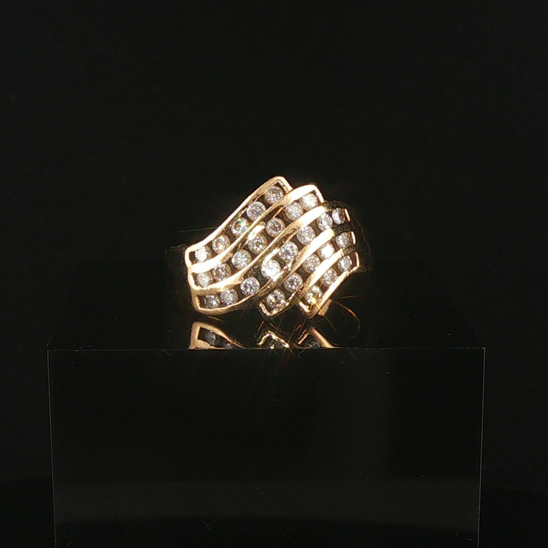 14k Yellow Gold and 1cttw Diamond Vintage Ladies Fancy Band Ring Size 8.5