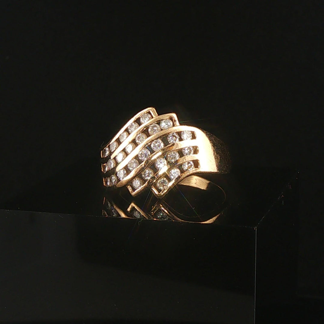 14k Yellow Gold and 1cttw Diamond Vintage Ladies Fancy Band Ring Size 8.5