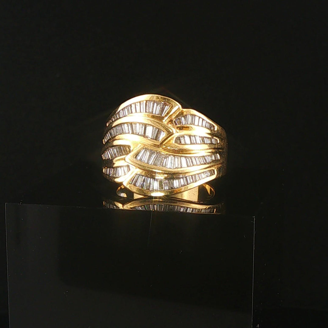 18k Yellow Gold and 2cttw Baguette Diamond Solid Ladies Ring Size 6.75