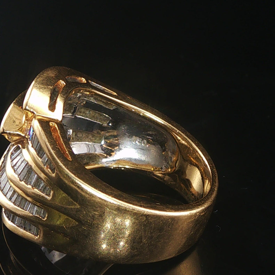 18k Yellow Gold and 2cttw Baguette Diamond Solid Ladies Ring Size 6.75