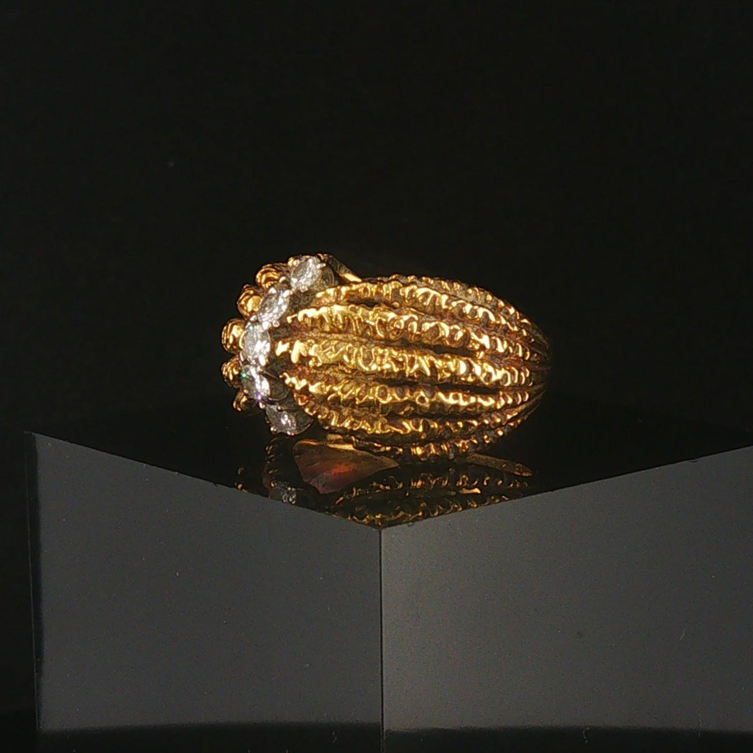 18k Yellow Gold and 0.50cttw Diamond Ladies Vintage Ring Size 6.5