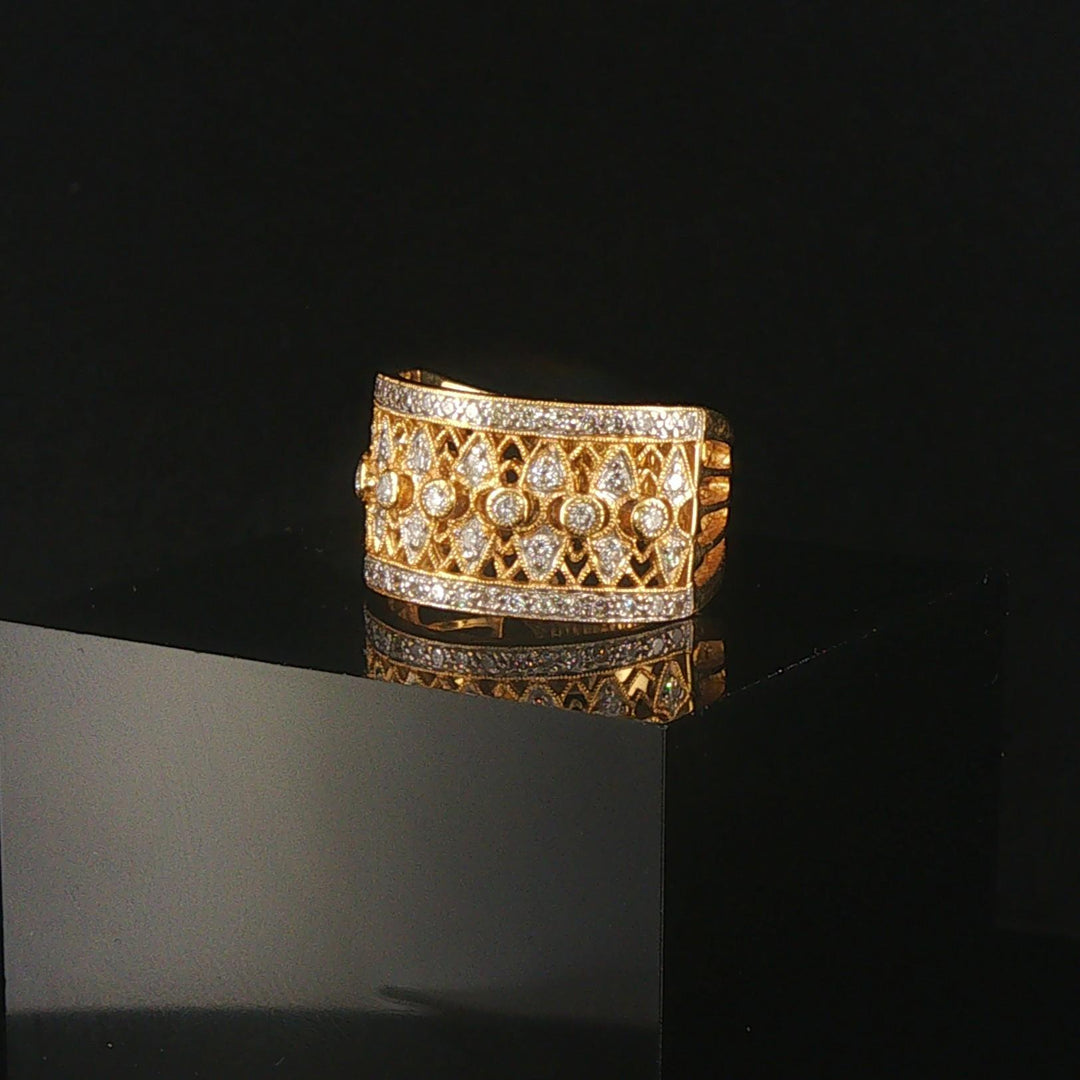 18k Yellow and White Gold 0.50cttw Diamond Vintage Ladies Band Ring Size 6.5