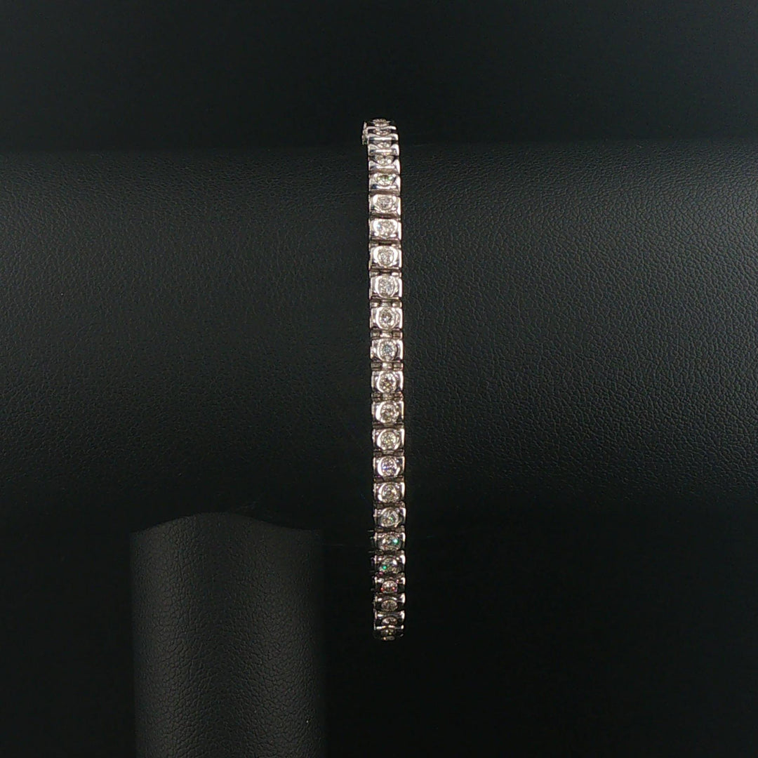 14k White Gold and 2cttw Bezel Set Diamond Solid Link Bracelet 7.25"