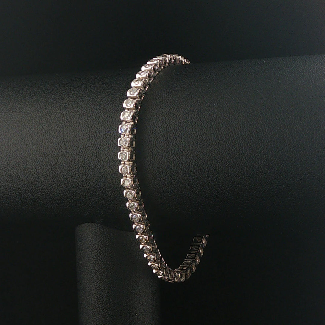 14k White Gold and 2cttw Bezel Set Diamond Solid Link Bracelet 7.25"