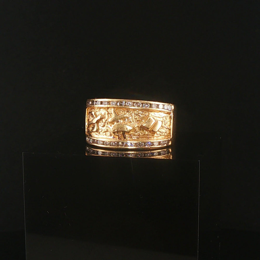 14k Yellow Gold and 0.30cttw Diamond Vintage Band Ring Size 9.25