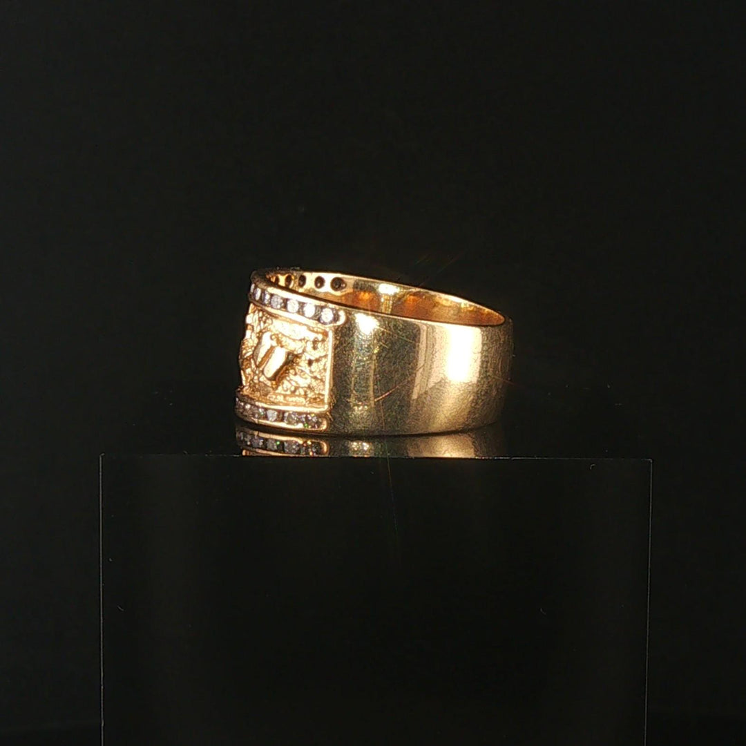 14k Yellow Gold and 0.30cttw Diamond Vintage Band Ring Size 9.25