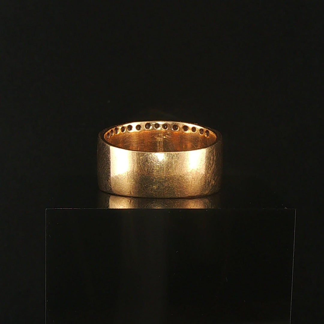 14k Yellow Gold and 0.30cttw Diamond Vintage Band Ring Size 9.25