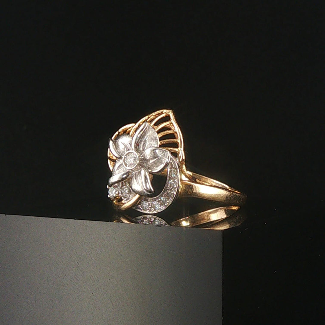14k Yellow and White Gold 0.05cttw Diamond Fancy Floral Ring Size 9