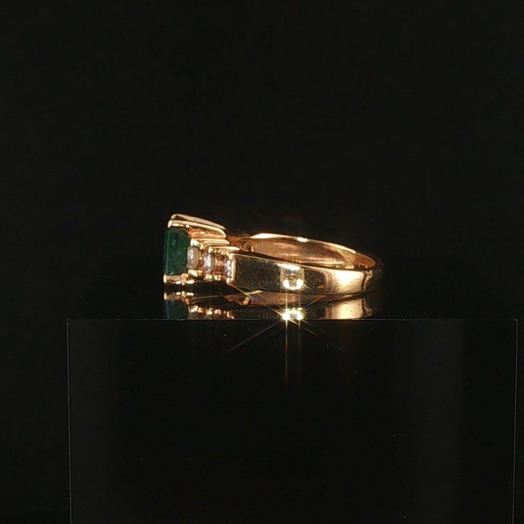 14k Yellow Gold 0.70ct Emerald and Diamond Ladies Ring Size 4
