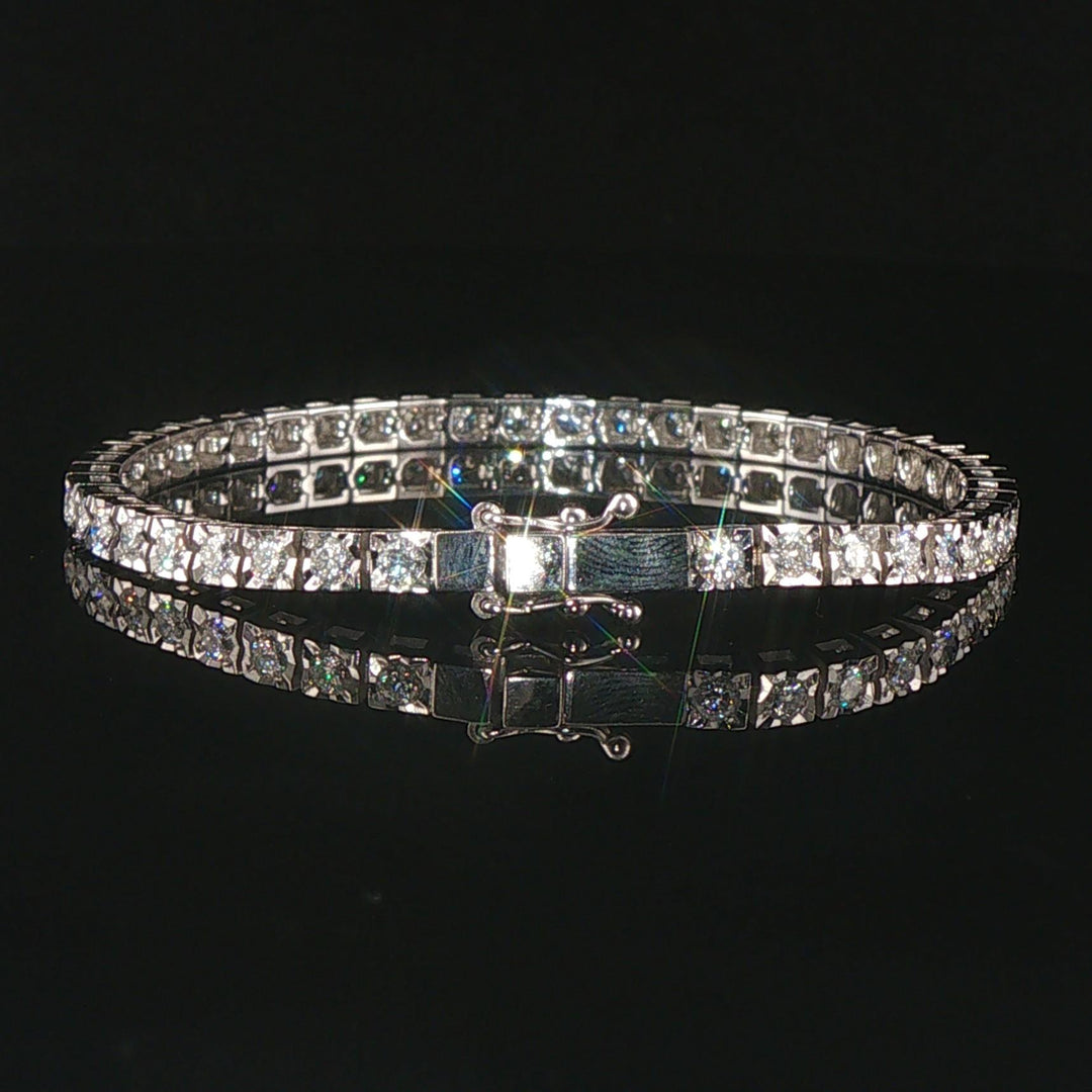 18k White Gold and 2cttw Diamond Tennis Link Bracelet Italy 6.25"