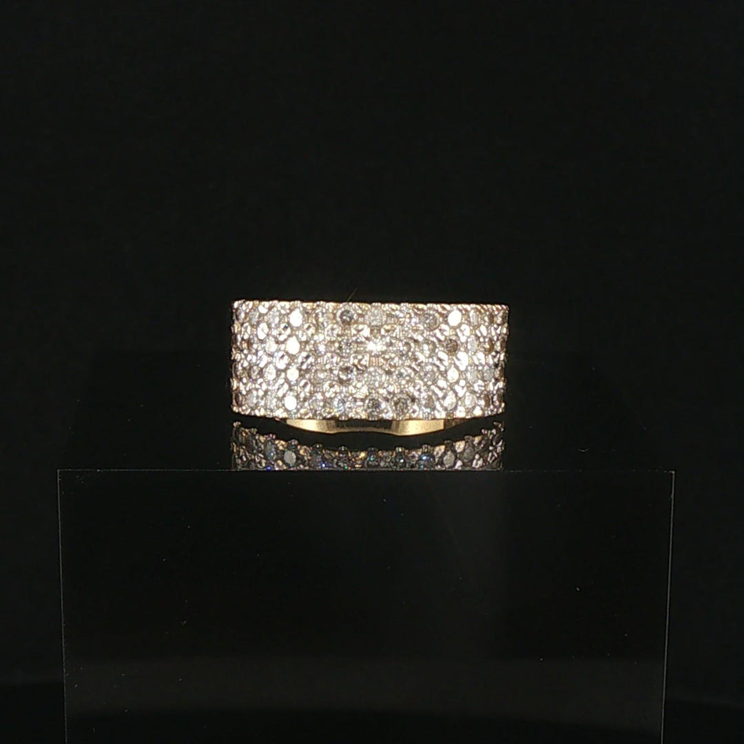 14k Yellow Gold and 1cttw Pave Diamond Vintage Ladies Band Ring Size 5.25