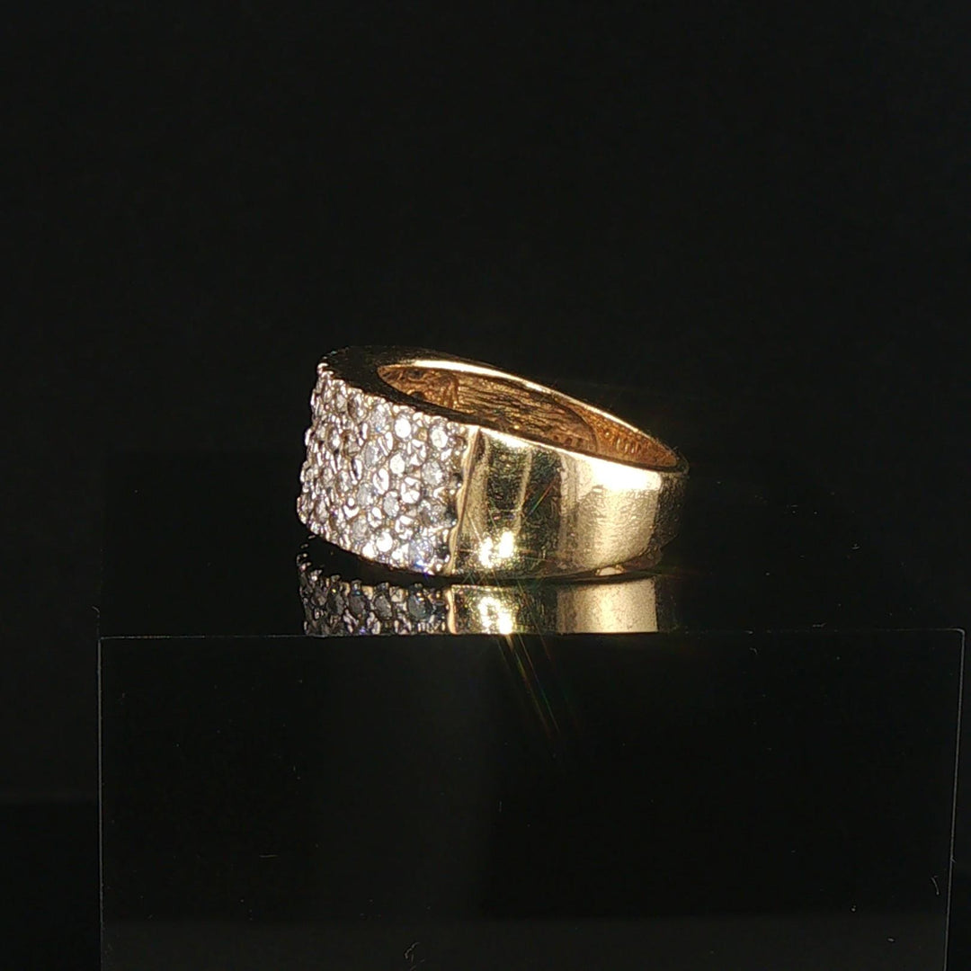 14k Yellow Gold and 1cttw Pave Diamond Vintage Ladies Band Ring Size 5.25
