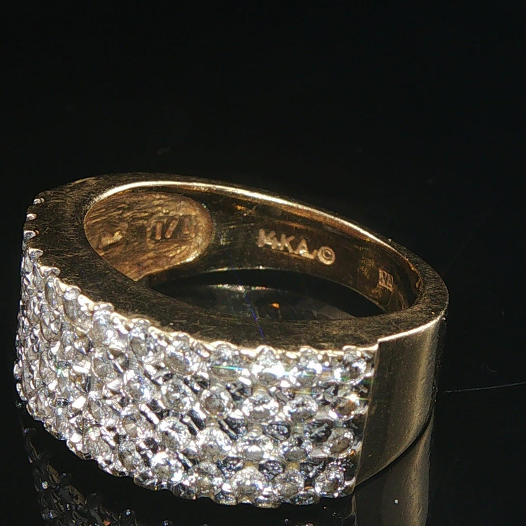 14k Yellow Gold and 1cttw Pave Diamond Vintage Ladies Band Ring Size 5.25