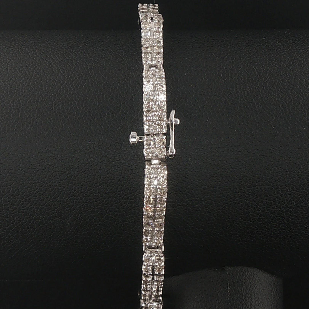 14k White Gold and 4cttw Pave Diamond Curved Bar Wave Link Bracelet 6.75"