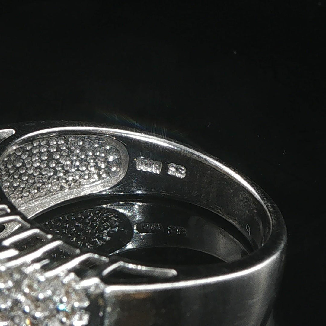 10k White Gold and 0.50cttw Diamond Crowned Band Ring Size 7
