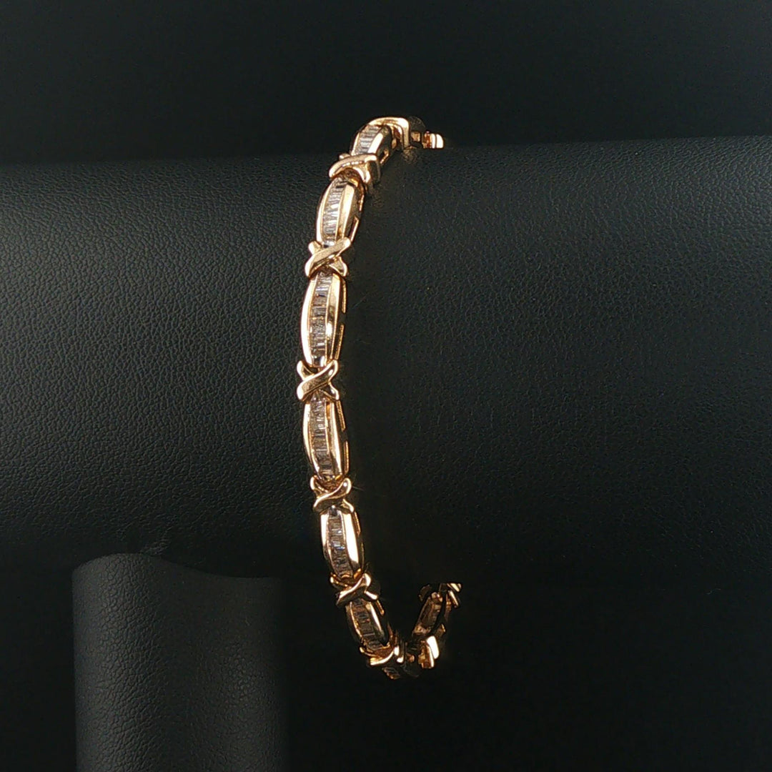 14k Yellow Gold and 1.50cttw Baguette Diamond Vintage X Link Bracelet 7"