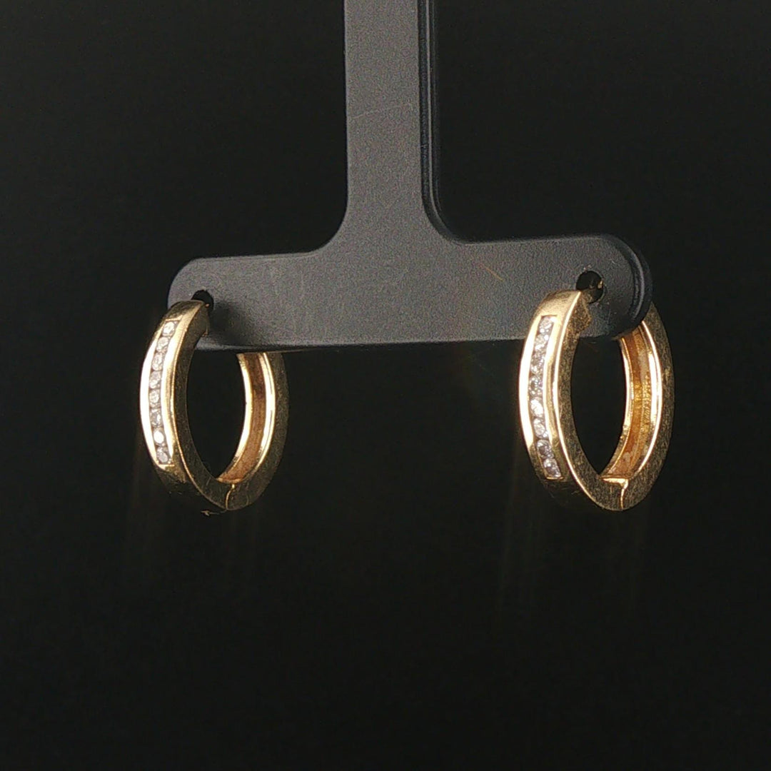 14k Yellow Gold and 0.20cttw Diamond Vintage Hoop Earrings