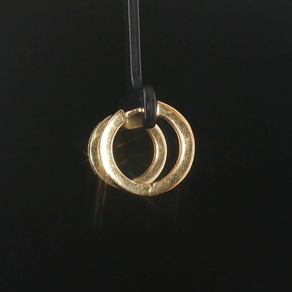 14k Yellow Gold and 0.20cttw Diamond Vintage Hoop Earrings